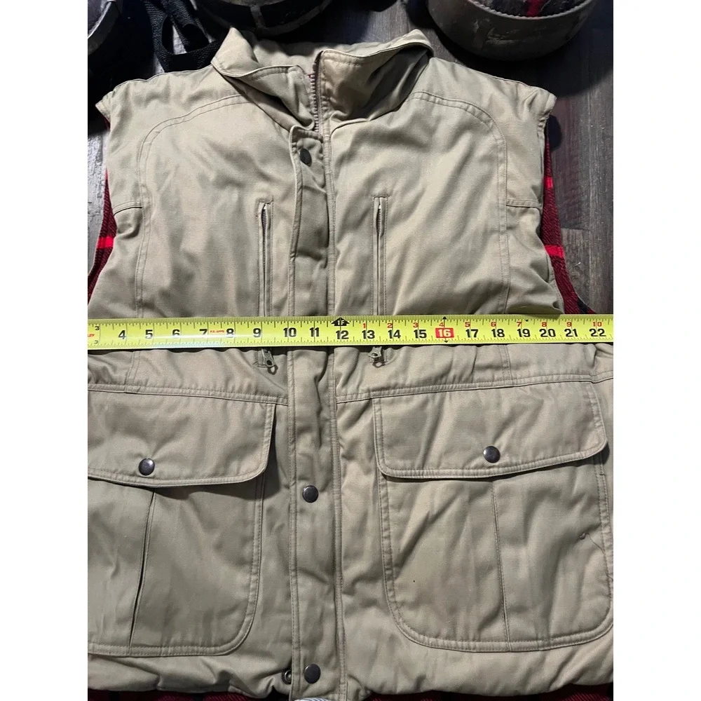 Cabelas Tan Canvas Flannel Lined Utility Hunting Vest Workwear Gorpcore Mens